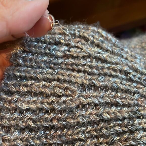 Chico’s gold & silver metallic cowl neck open weave long sleeved sweater - Picture 7 of 10